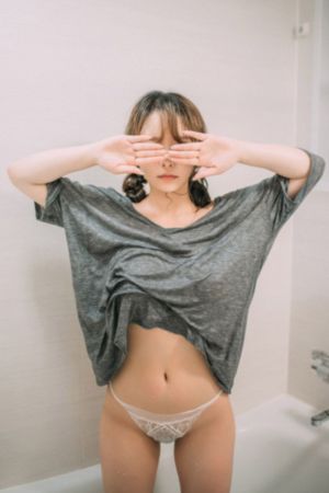 宿舍女女闺蜜调教羞辱_剧情片免费电视剧