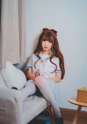 日日制服丝袜综合_4K在线视频观看